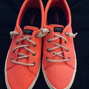 Sperry Crest Vibe Sneaker